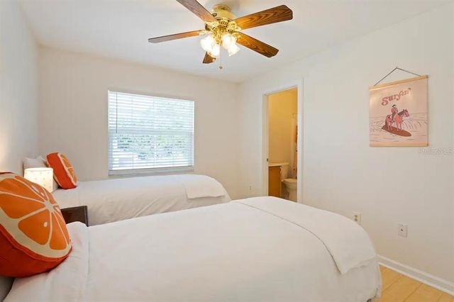 1411 GRAY STREET S, Gulfport, FL 33707
