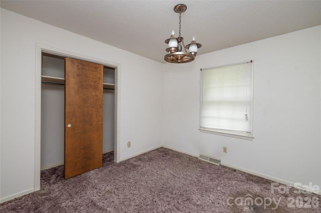 2209 Woodhurst Lane, Albemarle, NC 28001