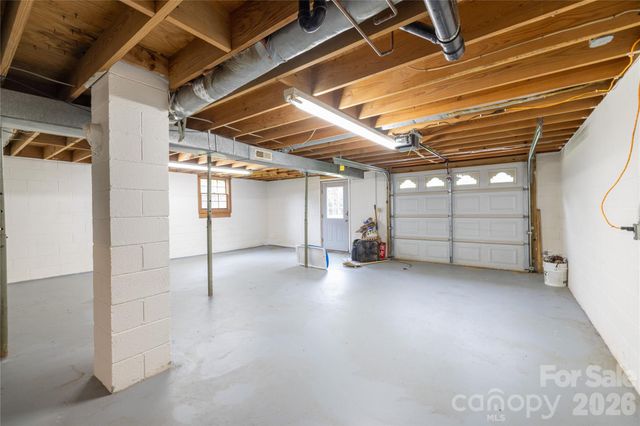2209 Woodhurst Lane, Albemarle, NC 28001
