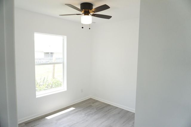 1173 W 28th Street 3, Riviera Beach, FL 33404