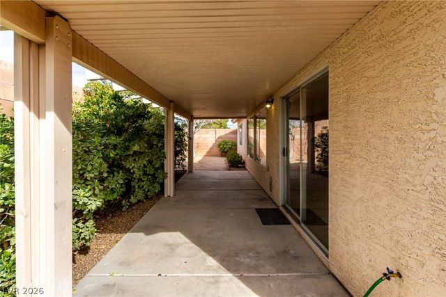 7101 Feather Pine Street, Las Vegas, NV 89131