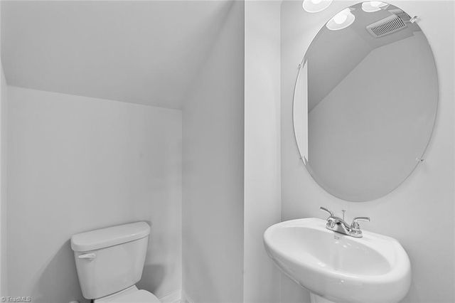 2587 Raspberry Hill Drive, Winston-salem, NC 27106