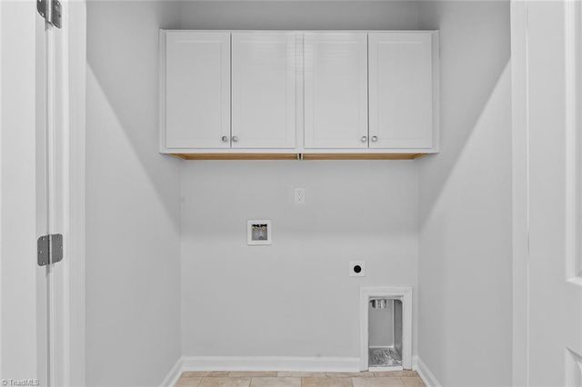 2587 Raspberry Hill Drive, Winston-salem, NC 27106