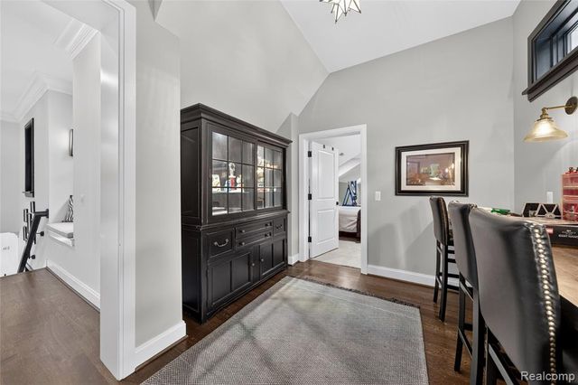 1533 Kensington Road, Bloomfield Hills, MI 48304