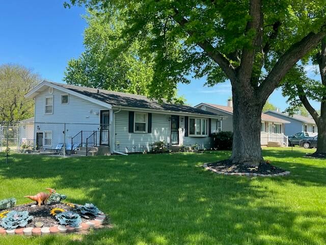 1417 Earl Road, Michigan City, IN 46360