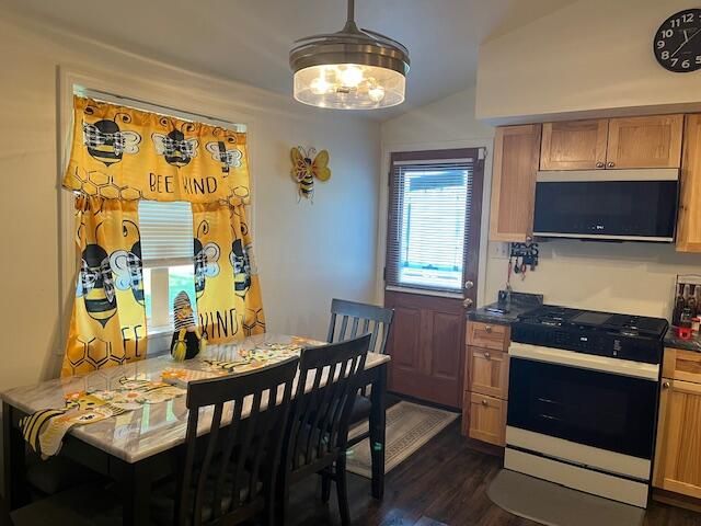 1417 Earl Road, Michigan City, IN 46360