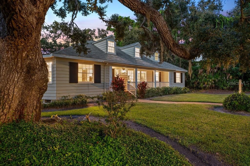 1585 SOUTH DRIVE, Sarasota, FL 34239