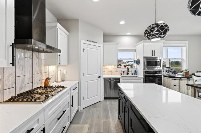 142 N Legacy Way, Sun Prairie, WI 53590