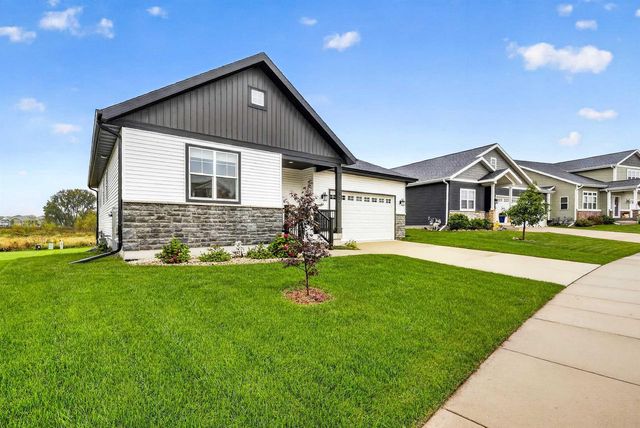 142 N Legacy Way, Sun Prairie, WI 53590