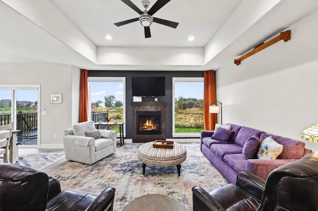 142 N Legacy Way, Sun Prairie, WI 53590