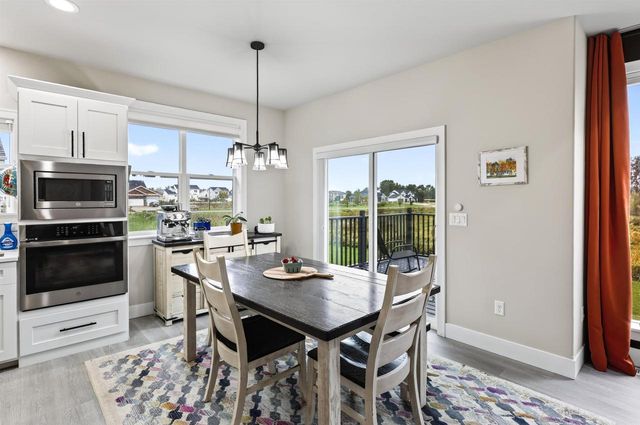 142 N Legacy Way, Sun Prairie, WI 53590