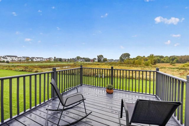 142 N Legacy Way, Sun Prairie, WI 53590