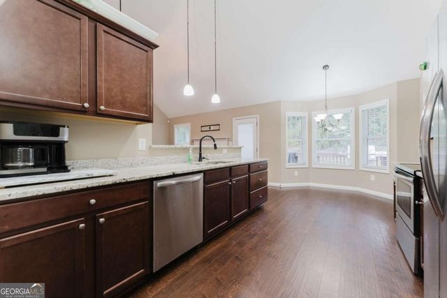 204 Arapahoe Court, Villa Rica, GA 30180