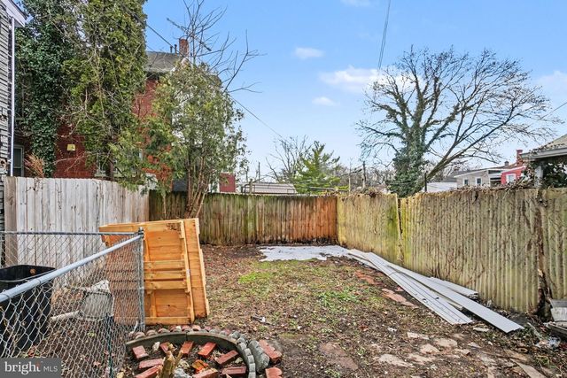 1006 WALNUT ST, Lebanon, PA 17042