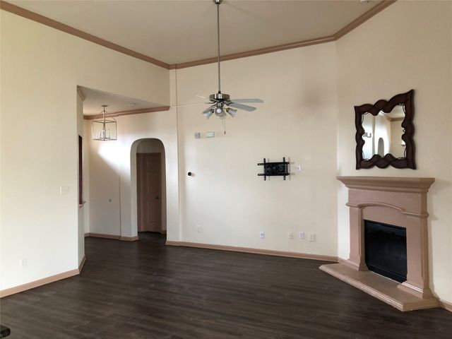 14036 Coyote Trail, Fort Worth, TX 76052