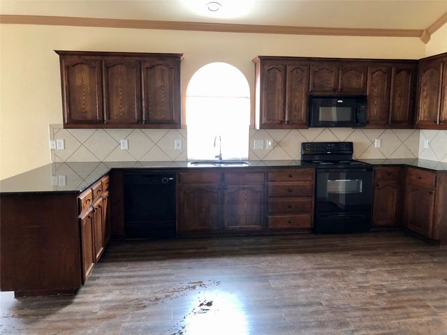 14036 Coyote Trail, Fort Worth, TX 76052
