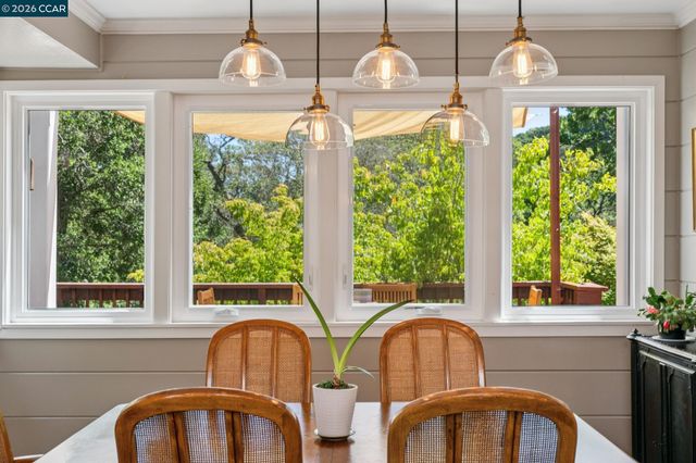 3620 Madrone Dr., Lafayette, CA 94549