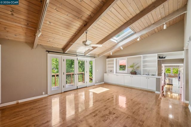 3620 Madrone Dr., Lafayette, CA 94549