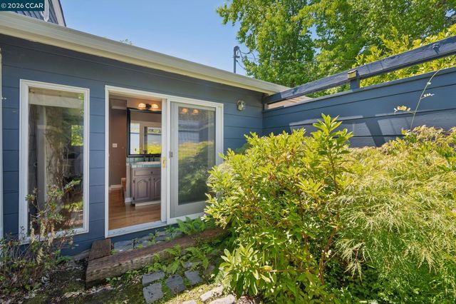 3620 Madrone Dr., Lafayette, CA 94549