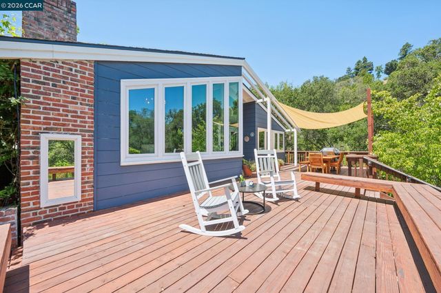 3620 Madrone Dr., Lafayette, CA 94549