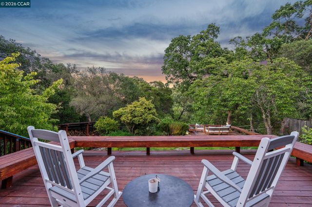 3620 Madrone Dr., Lafayette, CA 94549