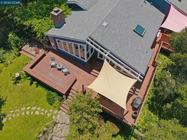 3620 Madrone Dr., Lafayette, CA 94549