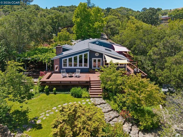 3620 Madrone Dr., Lafayette, CA 94549