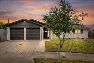 3610 Swiss Dr, Corpus Christi, TX 78415