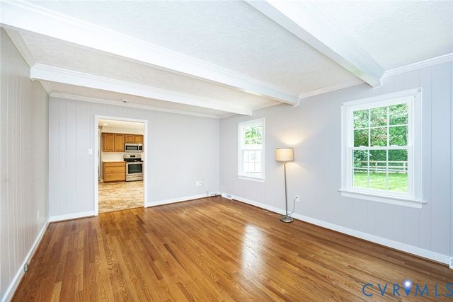 349 Wallingham Dr, Midlothian, VA 23114