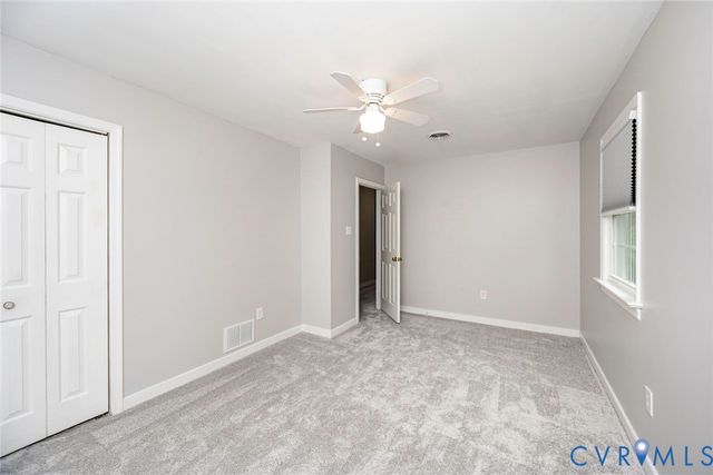 349 Wallingham Dr, Midlothian, VA 23114