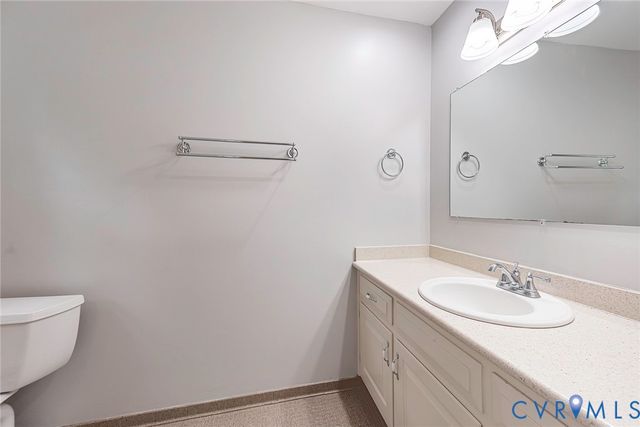 349 Wallingham Dr, Midlothian, VA 23114