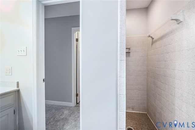 349 Wallingham Dr, Midlothian, VA 23114