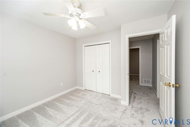 349 Wallingham Dr, Midlothian, VA 23114