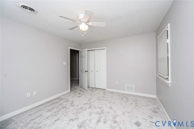 349 Wallingham Dr, Midlothian, VA 23114