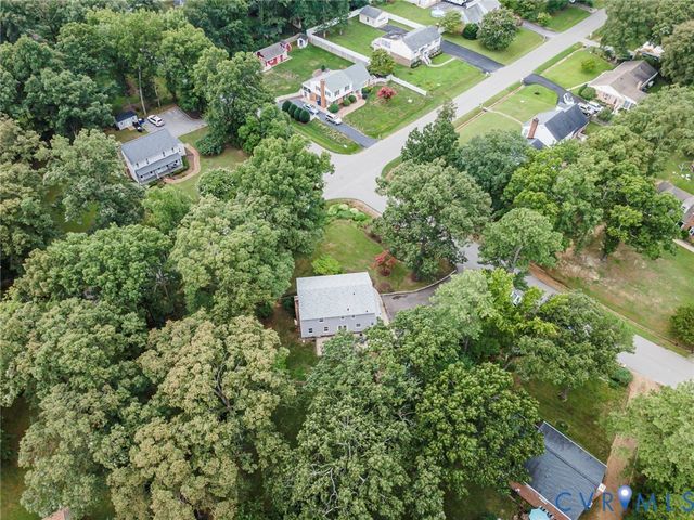 349 Wallingham Dr, Midlothian, VA 23114