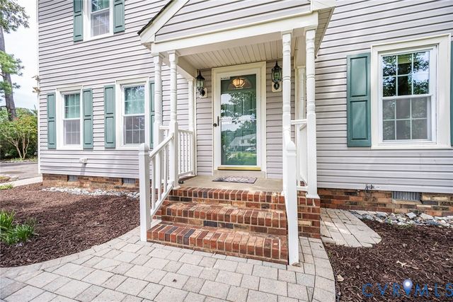 349 Wallingham Dr, Midlothian, VA 23114