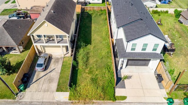 3307 Delhi Street, Houston, TX 77022