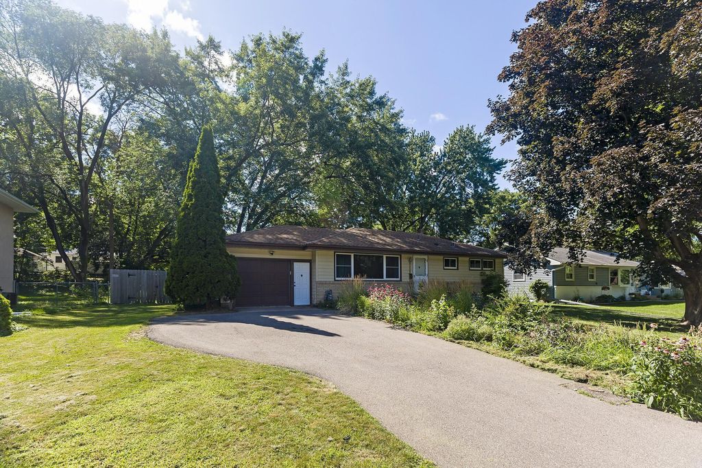 3009 Jersey Avenue N, Crystal, MN 55427