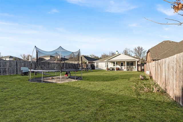 817 Andrews Court, Anna, TX 75409