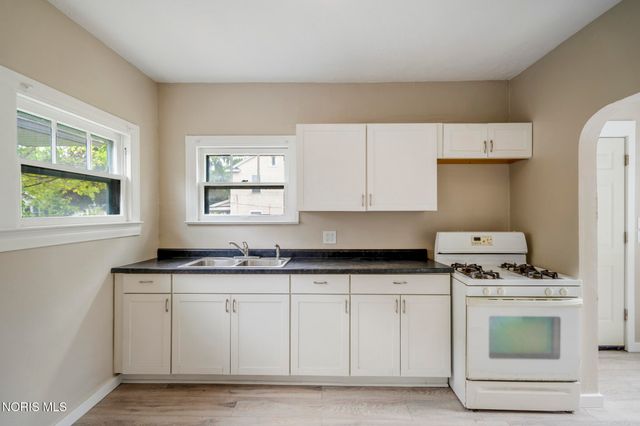 3342 Upton Avenue, Toledo, OH 43613