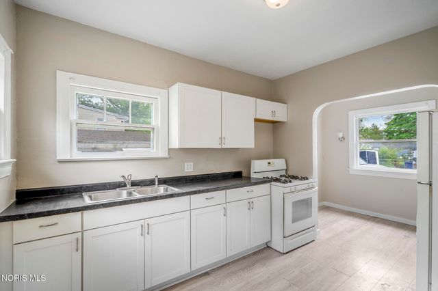 3342 Upton Avenue, Toledo, OH 43613
