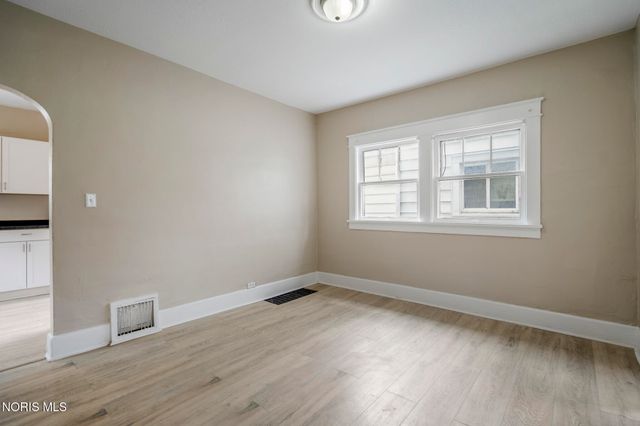 3342 Upton Avenue, Toledo, OH 43613