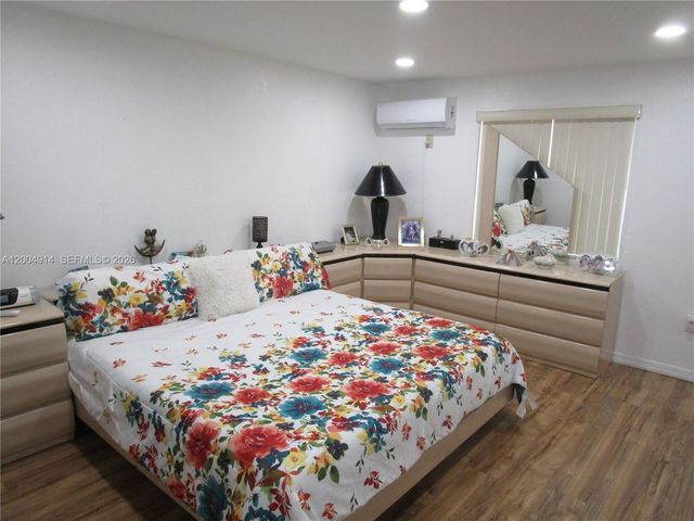 22100 SW 122nd Ct, Miami, FL 33170