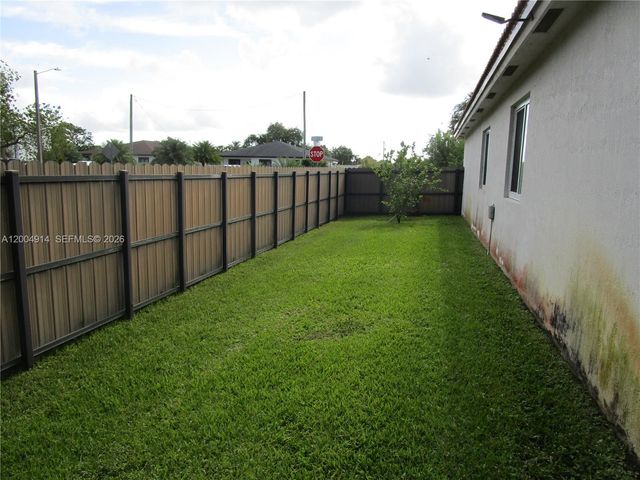 22100 SW 122nd Ct, Miami, FL 33170