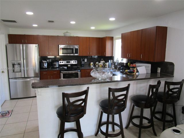 22100 SW 122nd Ct, Miami, FL 33170