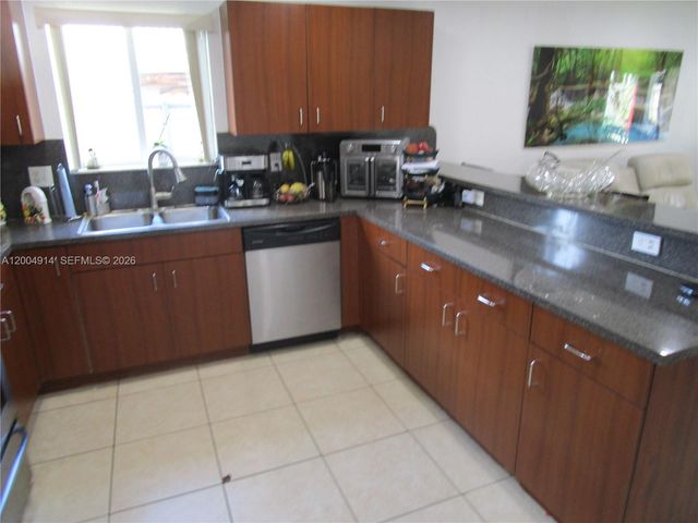 22100 SW 122nd Ct, Miami, FL 33170