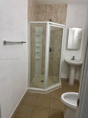 22100 SW 122nd Ct, Miami, FL 33170