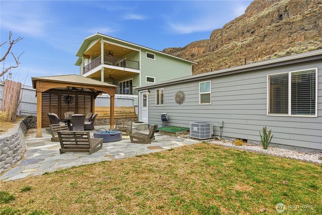 578 SW Section, Quincy, WA 98848