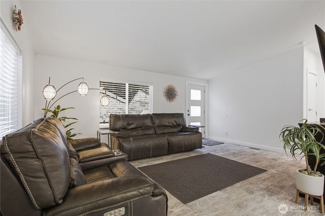 578 SW Section, Quincy, WA 98848