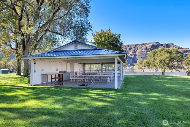 578 SW Section, Quincy, WA 98848